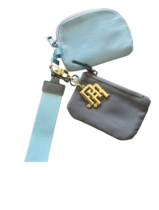 R & R Wristlet